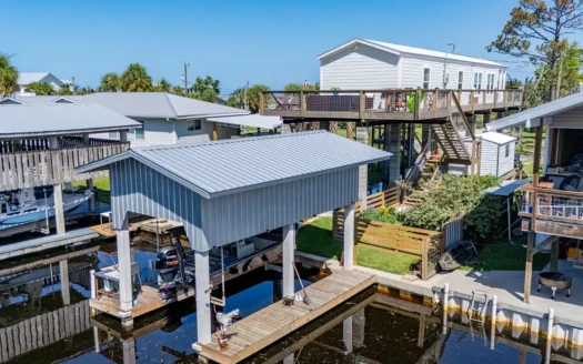 Coastal Retreat in Suwannee, FL for Sale