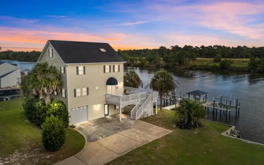 Boater’s Dream Home on the Crystal Coast