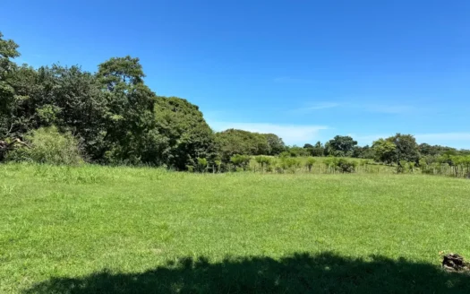 Beachside Corner Lot in San Carlos Panama – 2,743 m²