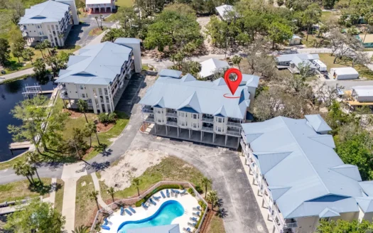 Condo For Sale in Suwannee, FL