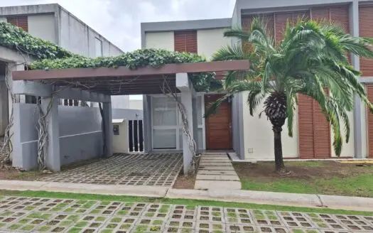 Villa Iguana Punta Barco – Fully Furnished 3 Bedroom Beach Home