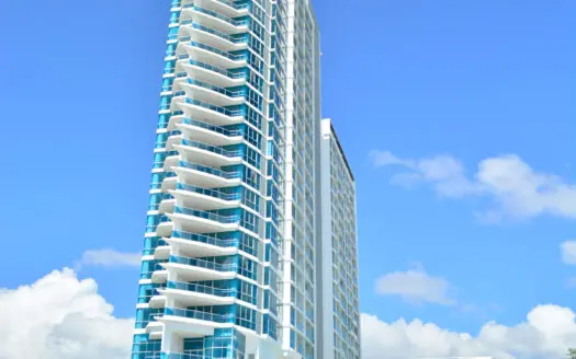 Beachfront Condo in Royal Palm For Sale – Ocean & Mountain views