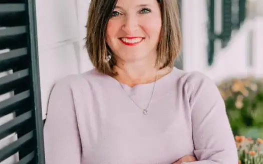 agent profile picture for Heather Whistler on coastal properties website