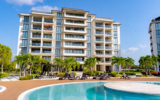 Fully Furnished OceanView Apartment for Sale in Perlamar, Casamar