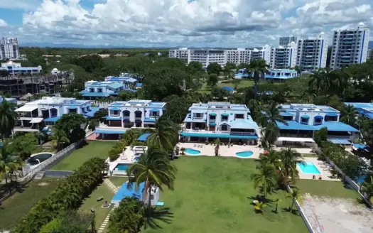 Duplex Beachfront Villa with Private Pool in Playa Blanca