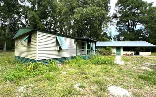 Trenton Florida horse real estate listing photo 1