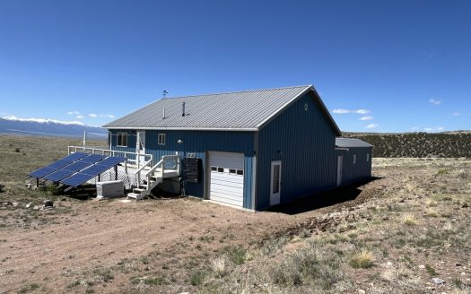 Westcliffe Colorado horse real estate listing photo 1