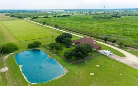 Robstown Texas horse real estate listing photo 1