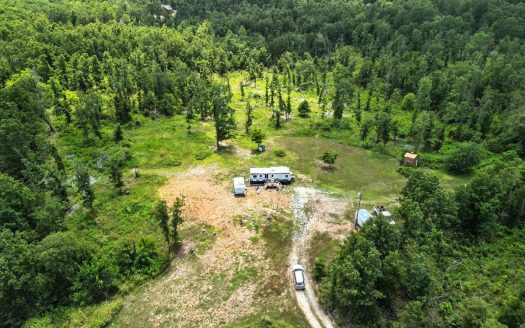 West Plains Missouri horse real estate listing photo 1