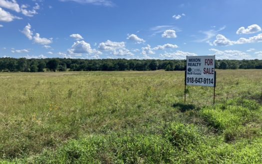 Howe Oklahoma horse real estate listing photo 1