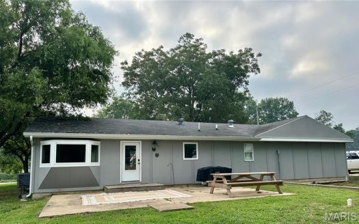 Rolla Missouri horse real estate listing photo 1