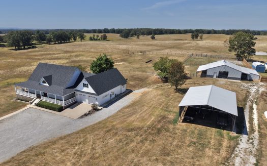 Violet Hill Arkansas horse real estate listing photo 1