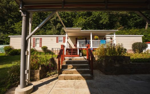 Midway Tennessee horse real estate listing photo 1