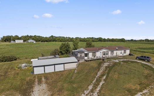 Cowgill Missouri horse real estate listing photo 1