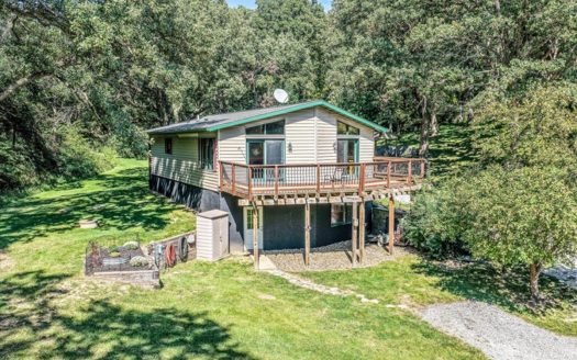 Mondamin Iowa horse real estate listing photo 1