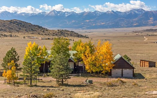 Westcliffe Colorado horse real estate listing photo 1