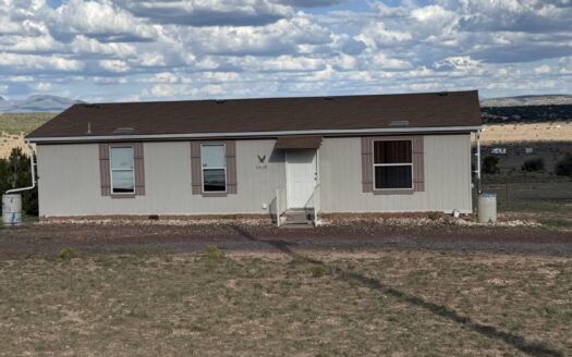 Seligman Arizona horse real estate listing photo 1