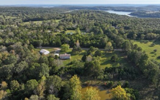 Theodosia Missouri horse real estate listing photo 1