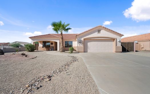 Arizona City Home for Sale – Assumable 1.625% VA Loan & No HOA