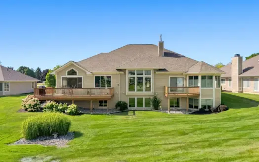 Chestnut Hills Golf Course Home For Sale in NE Indiana
