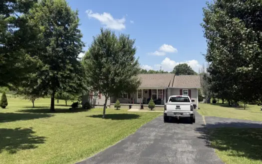 Home Near 76 Falls Golf Course