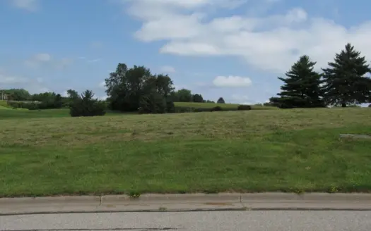 For Sale – Lot #31 .559 Acres Adjoins Golf Course