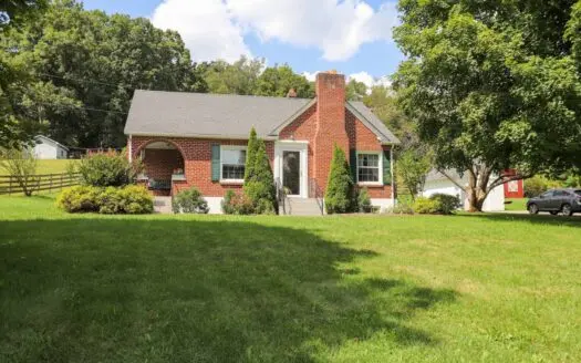 Beautiful Brick Home for Sale in Floyd Va!