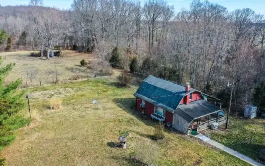 Country Home home situated on 5.3± acres in Monroe County Indiana