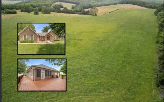 Ranch Bordering National Forest Land in Ozark County Missouri