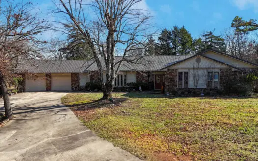 Home in ABM – Poteau, OK | 3 Bed • 2.5 Bath • Pool • Shop
