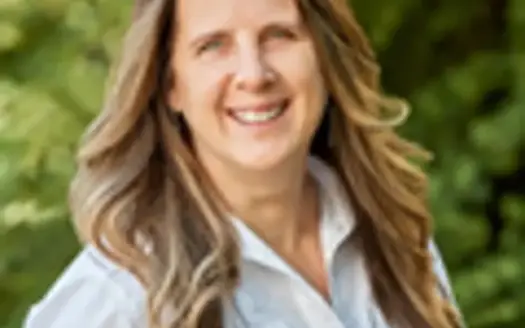 agent profile picture for Karin Kasinger DB50566/LC52927 on horse properties website
