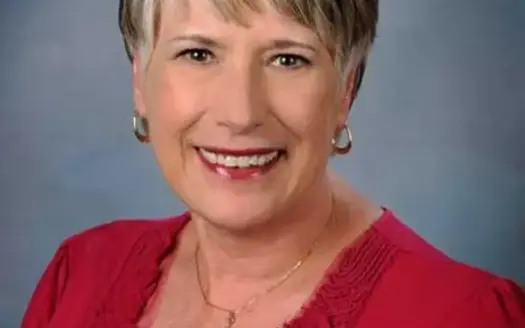 agent profile picture for Myra Oden on horse properties website