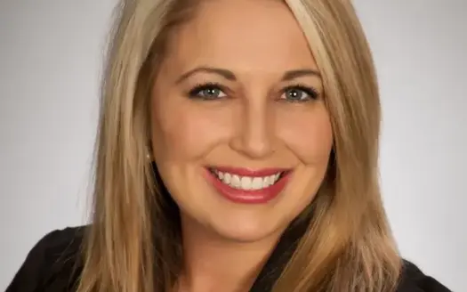 agent profile picture for Andrea Crews Martin on horse properties website