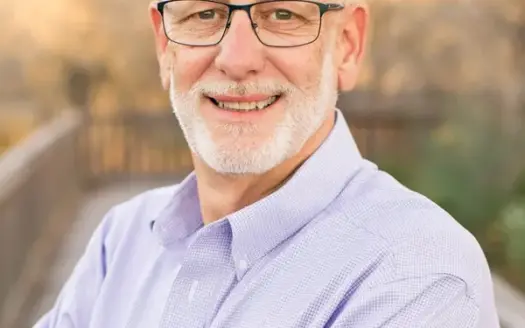 agent profile picture for Larry  Klosterman on horse properties website