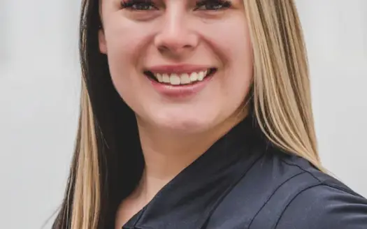 agent profile picture for Tristen Drummond on horse properties website