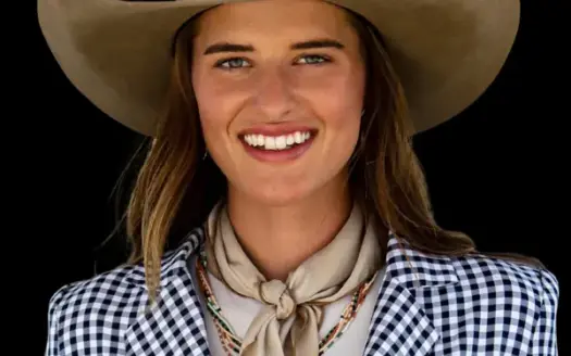 agent profile picture for Caitlin Lucchesi on horse properties website