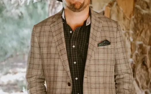agent profile picture for Rusty  Durham on horse properties website