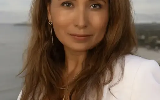 agent profile picture for Graciela Porras on horse properties website