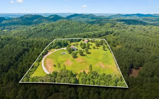 Country Home in TN with Private Acreage and Mountain Views