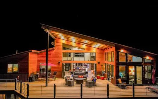 80 acres of true off-grid freedom bordering BLM land.