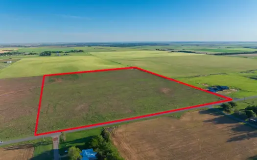 10 AC land North of Altus OK with Gorgeous Mountain Views