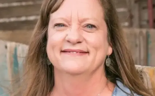 agent profile picture for Susan Kiel on horse properties website