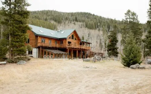 Log Homes in Montana