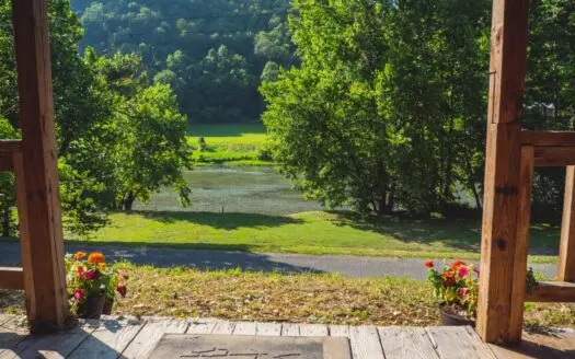 Rustic Cabin Overlooking Clinch River in East Tn for Sale
