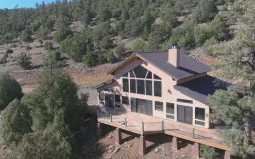 Custom Home Overlooking Heron Lake South Of Chama Nm