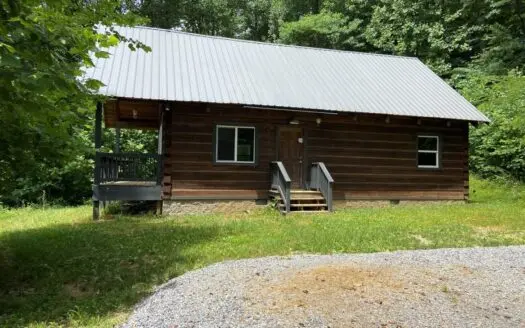 Amish Built Cabin in the Woods on 14.86 Acres – Liberty, Ky