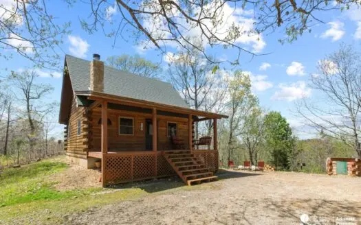Log Cabin for Sale in Arkansas
