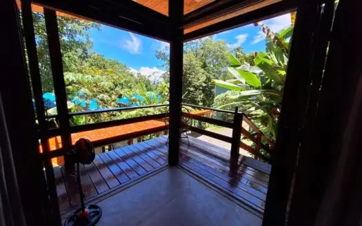 Turnkey Titled Home Near Bluff Beach – Bocas del Toro Real Estate