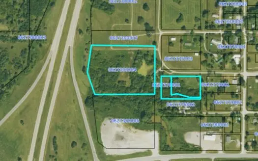 Charming 3-Bedroom Cabin on 12.12 Acres – Decatur City, IA