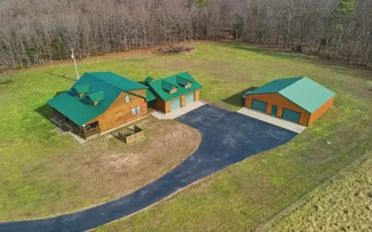 Gated Log Home With Views, Shop & Outdoor Lifestyle